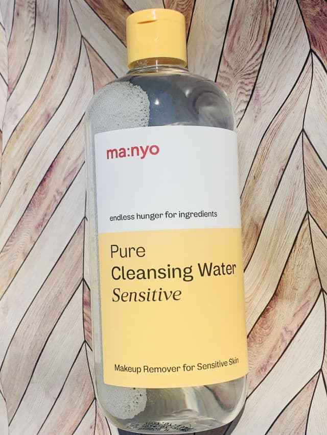 manyo Pure Cleansing Water Sensitive review photo by Classyandaffordable