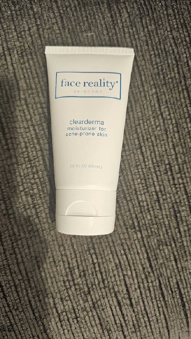 Face Reality Skincare Clearderma Moisturizer review photo by Gigi15