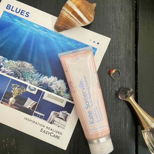 Eradikate Daily Foaming Cleanser product review