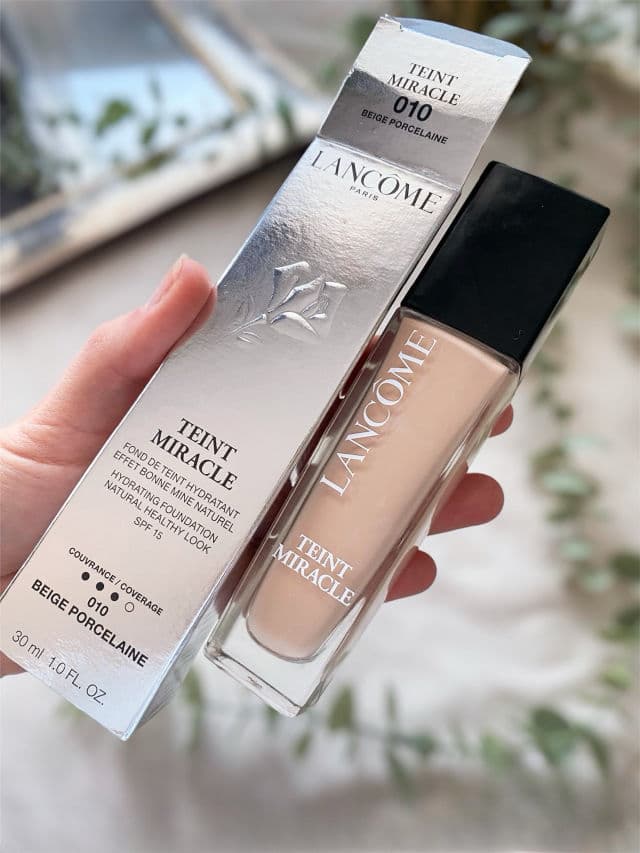 Lancome Teint Miracle Hydrating Foundation SPF 15 review photo by Axmikuu