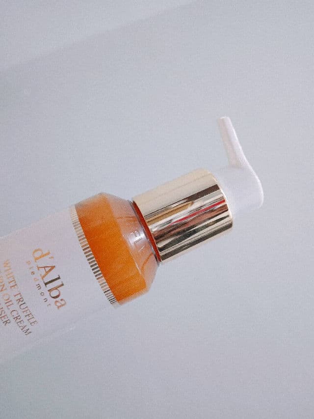 D' Alba Piedmont White Truffle Return Oil Cream Cleanser review photo by AlexandraPauline