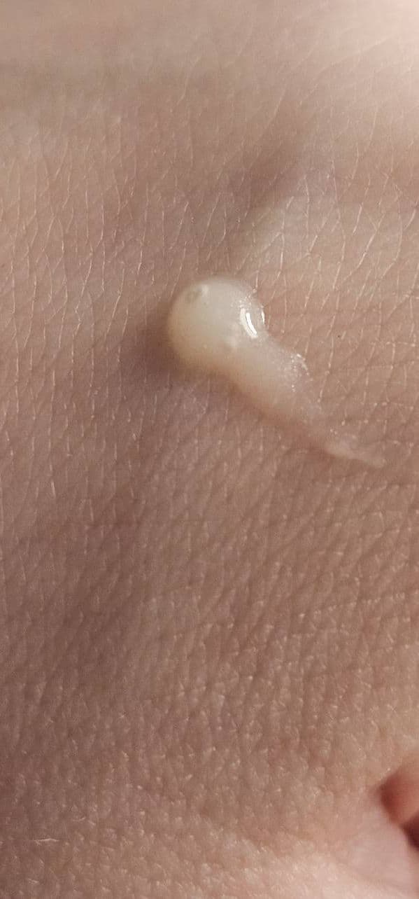 MAC Hyper Real Serumizer Skin Balancing Hydration Serum review photo by moonyuwuowo
