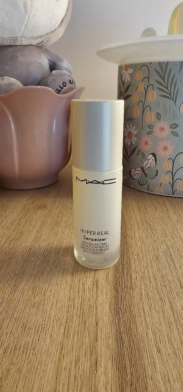 MAC Hyper Real Serumizer Skin Balancing Hydration Serum review photo by moonyuwuowo