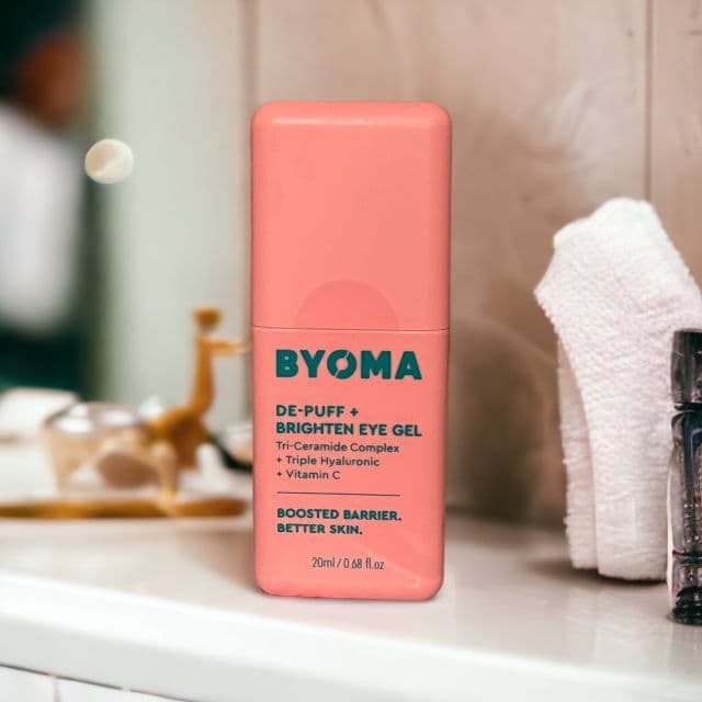 BYOMA De-Puff + Brighten Eye Gel review photo by Itstime4glam