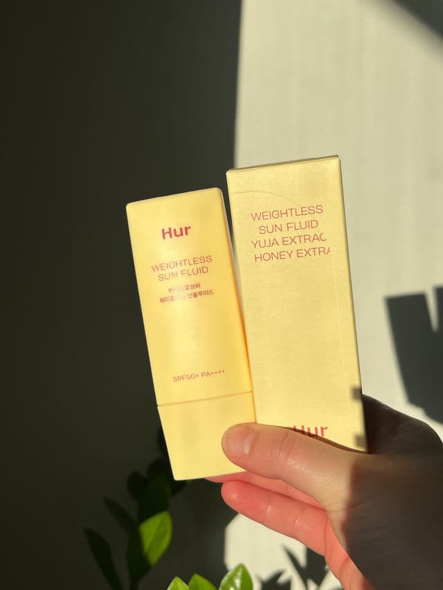 House of Hur Weightless Sun Fluid SPF50+ PA++++ review photo by skincarebestie