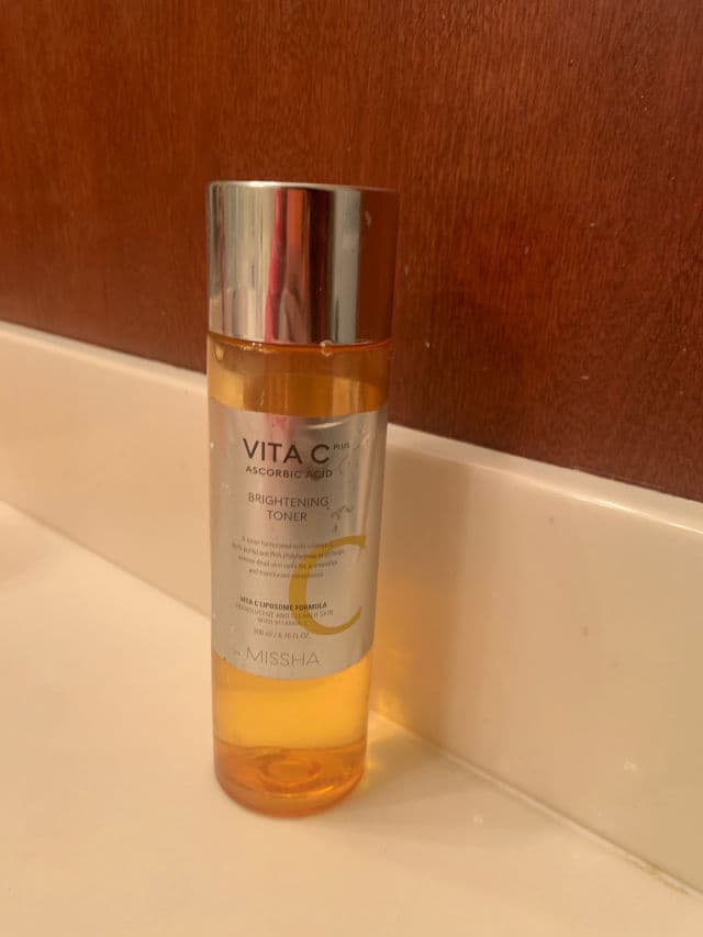 MISSHA Vita C Plus Ascorbic Acid Brightening Toner review photo by SafaAli