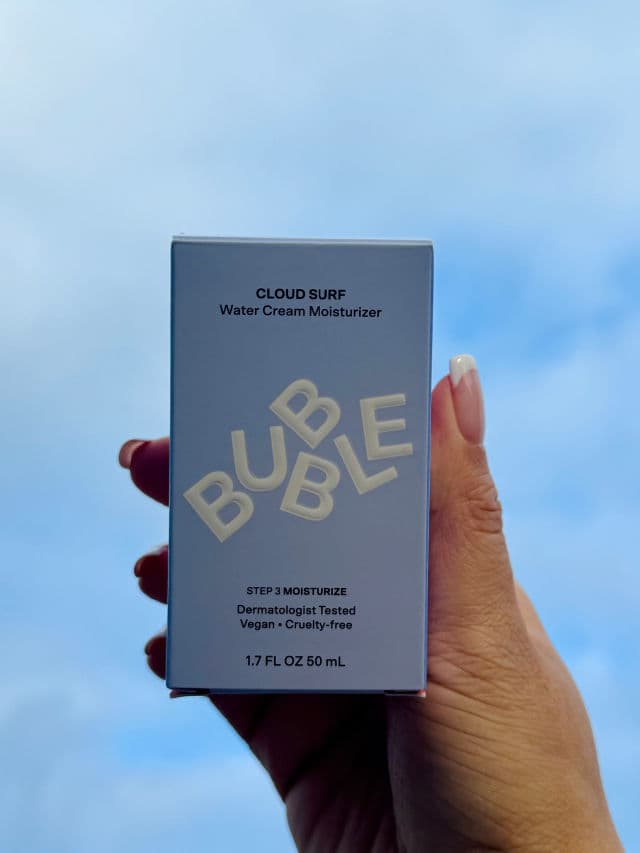 Bubble Cloud Surf Water Cream Moisturizer review photo by CreativelyCarey