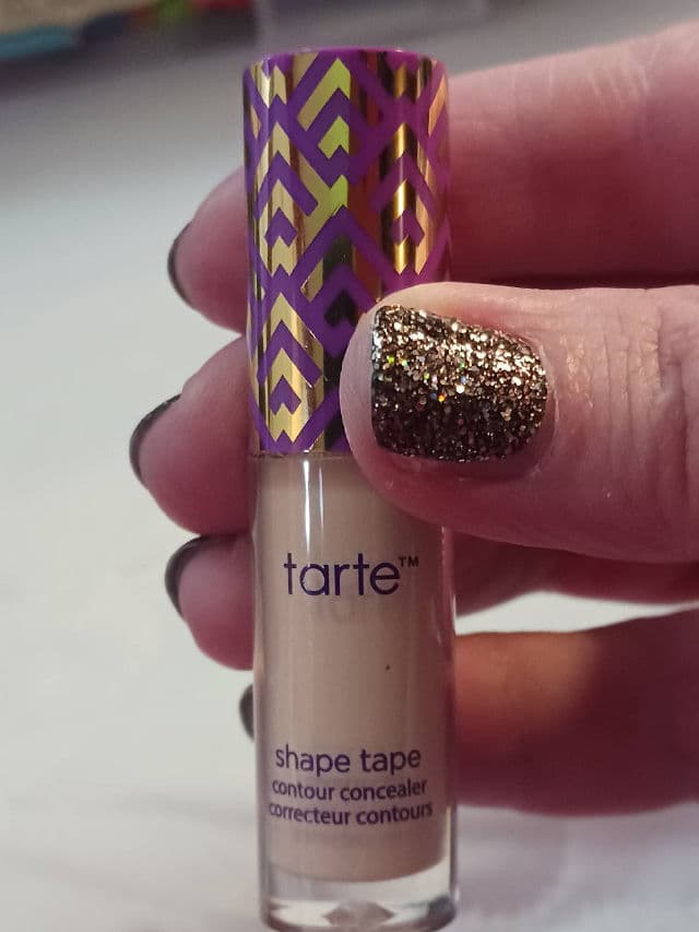 Tarte Shape Tape Concealer review photo by rcreddragon