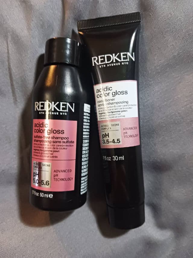 Redken Acidic Bonding Concentrate Conditioner review photo by rcreddragon
