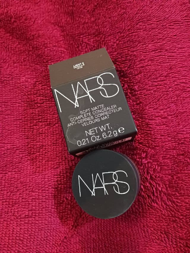 NARS Soft Matte Complete Concealer review photo by rcreddragon