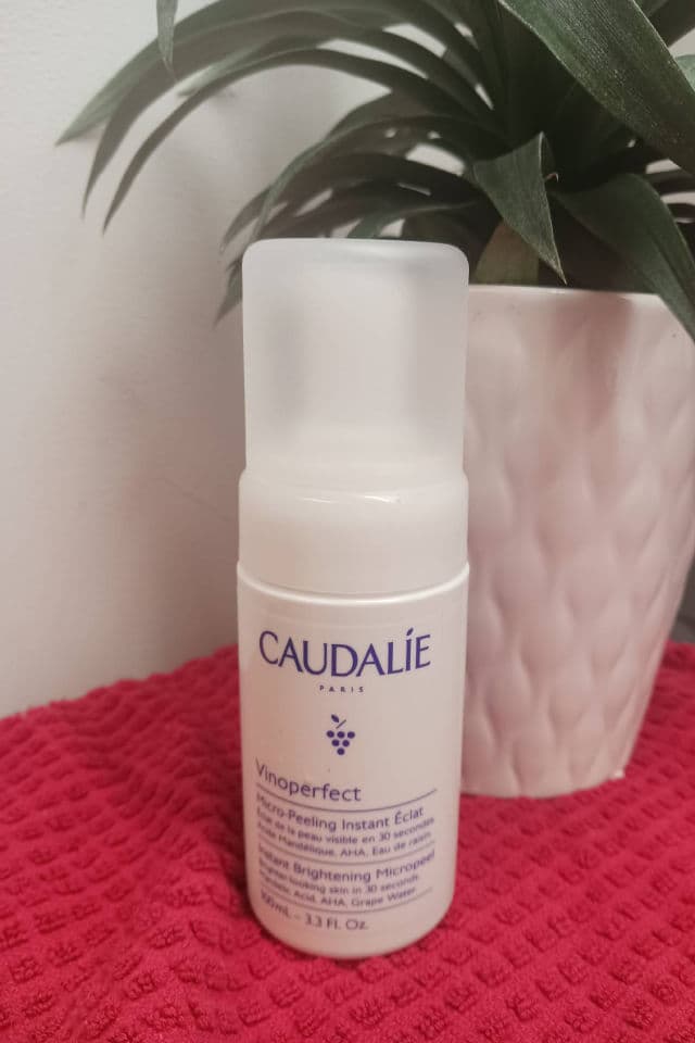 Caudalie Paris Vinoclean Instant Foaming Cleanser  review photo by rcreddragon