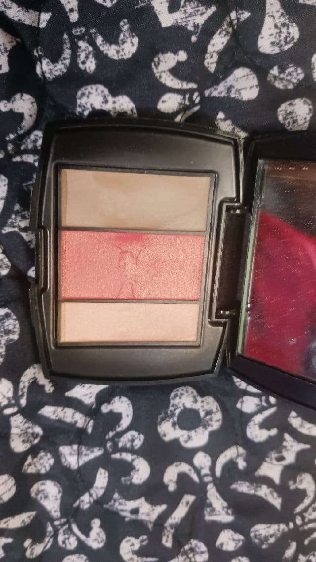 Lancome Blush Subtil review photo by rcreddragon