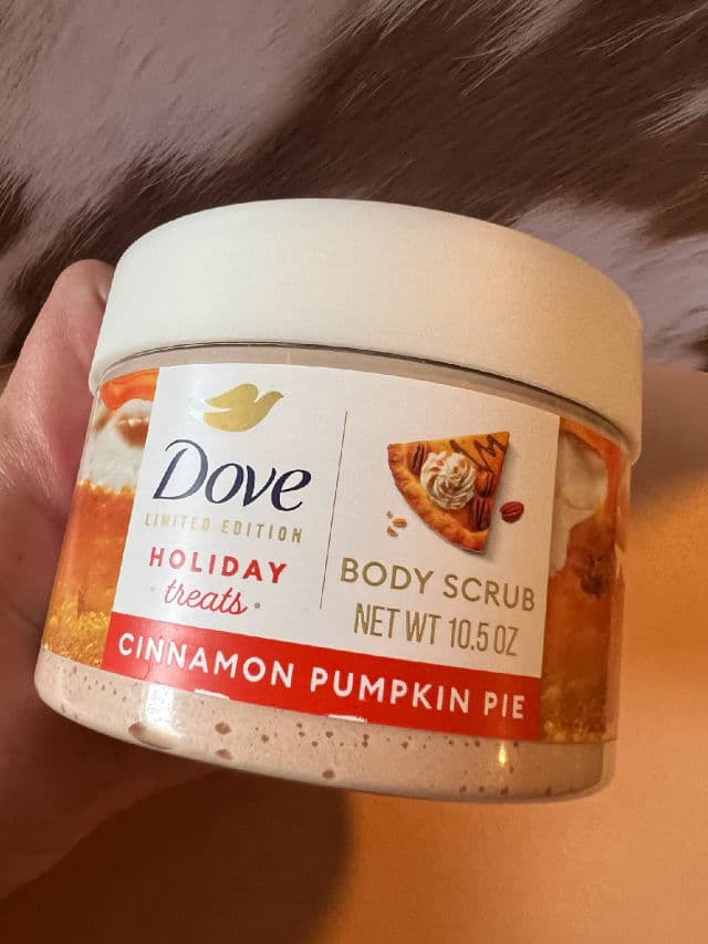 Dove Brown Sugar & Coconut Butter Deep Exfoliating Body Polish review photo by rcreddragon