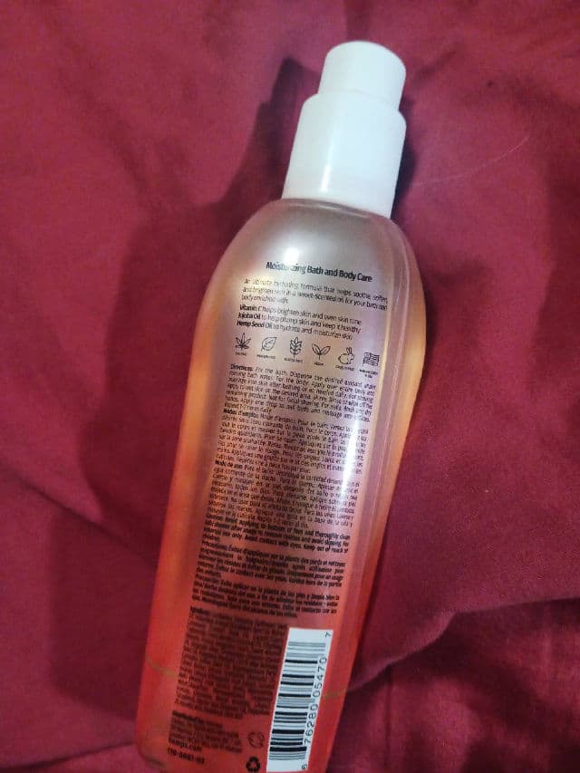 Hempz Yuzu & Starfruit Daily Herbal Moisturizing Dry Oil Body Spray Broad Spectrum SPF 30 review photo by rcreddragon