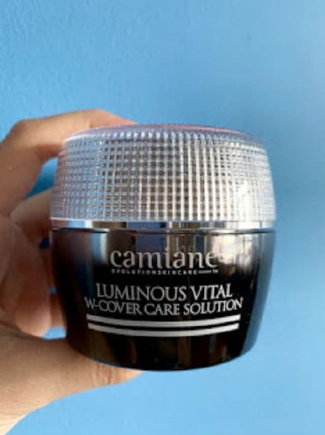 Camiane Luminous Vital W-Cover Care Dark Spot Solution Cream review photo by michelmontalvo