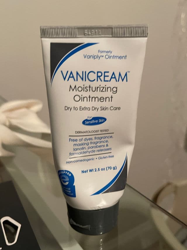 Vanicream Vaniply Ointment for Dry Sensitive Skin review photo by Haily2