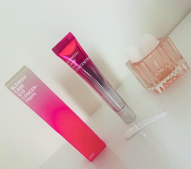 Isoi Bulgarian Rose Blemish Care Eye Concentrate review photo by Cattybat 