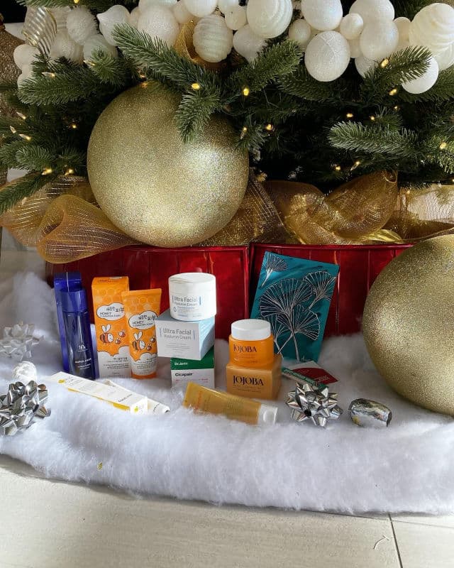 Neulii Jojoba Moist Cleansing Balm review photo by skincareinsider