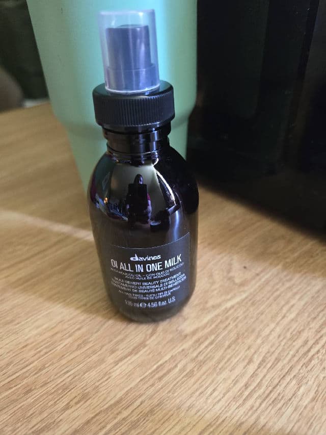 Davines OI All in One Milk review photo by AnGloss