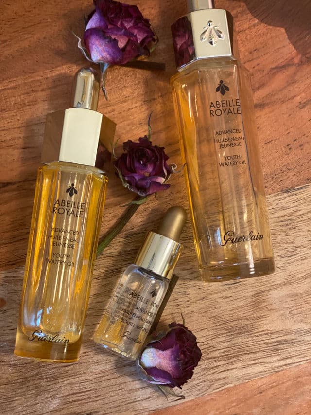 Guerlain Abeille Royale Advanced Youth Watery Oil review photo by LisaOst