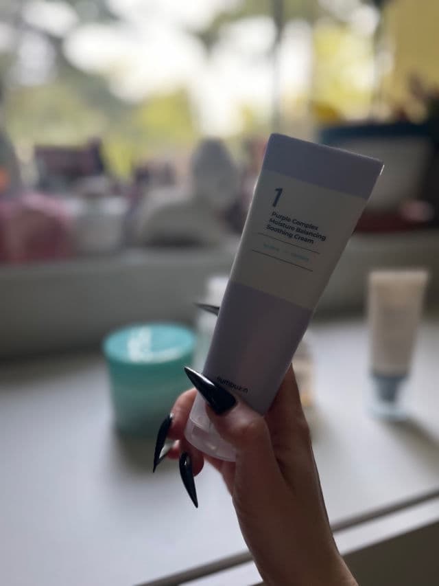 UNLEASHIA Sisua Butter Glow Stick review photo by nijntjekaro