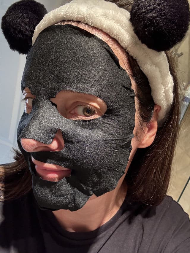 Mary&May Premium Idebenone Blackberry Complex Essence Mask review photo by birdbrainbeauty 