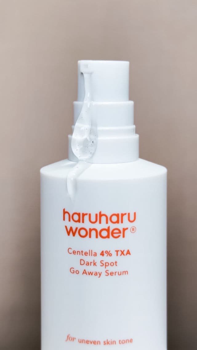 HaruHaru WONDER Centella 4% TXA Dark Spot Go Away Serum review photo by mariyakbeauty