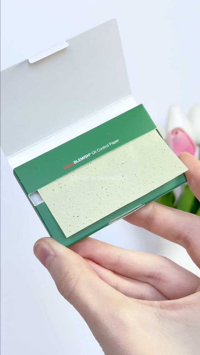 DR.G R.E.D Blemish Oil Control Paper review photo by GlowSkinVibes