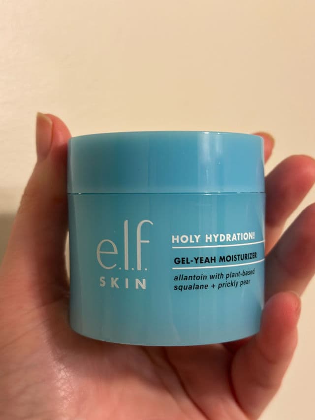 ELF Holy Hydration! Gel-Yeah Moisturizer review photo by candijessie