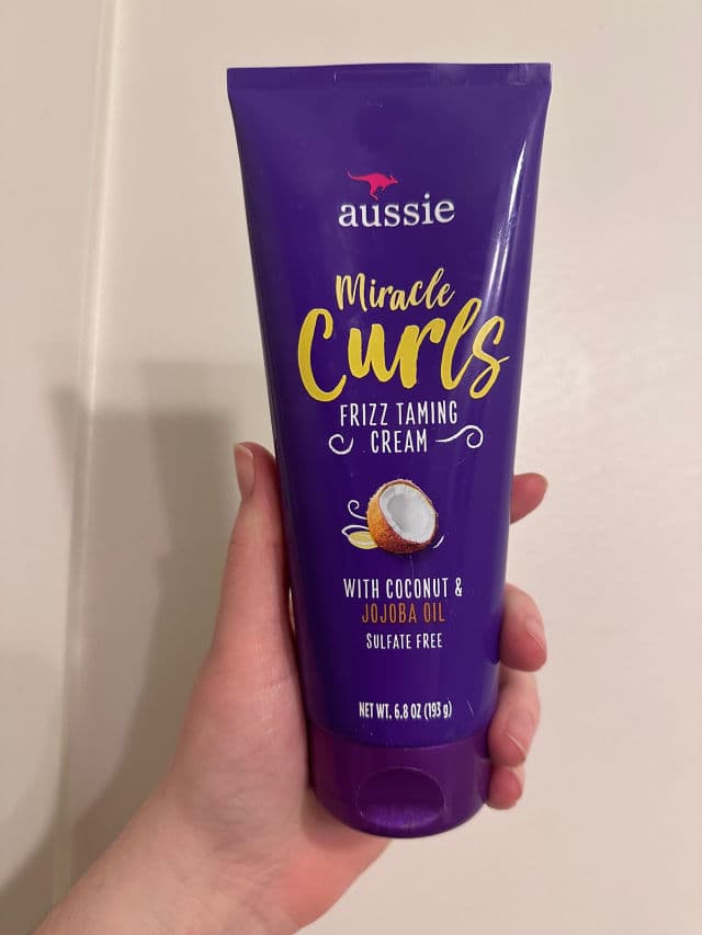 Aussie Work that Curl Leave-In Defining Curl Cream review photo by candijessie