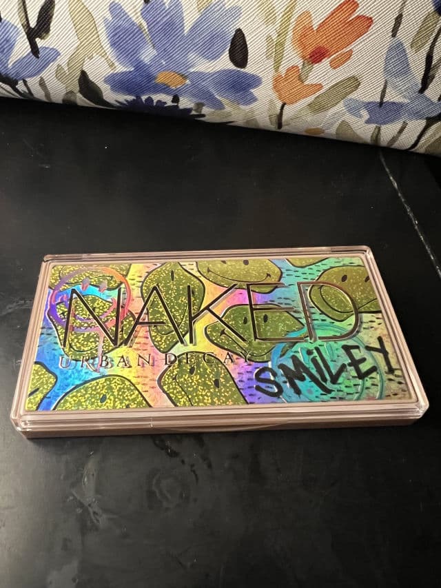 Urban Decay Mucho Happy review photo by DianiG
