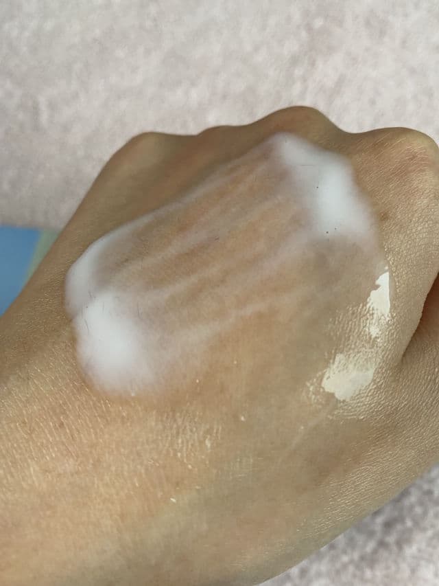 HaruHaru WONDER Black Rice Probiotics Barrier Essence review photo by Karamell