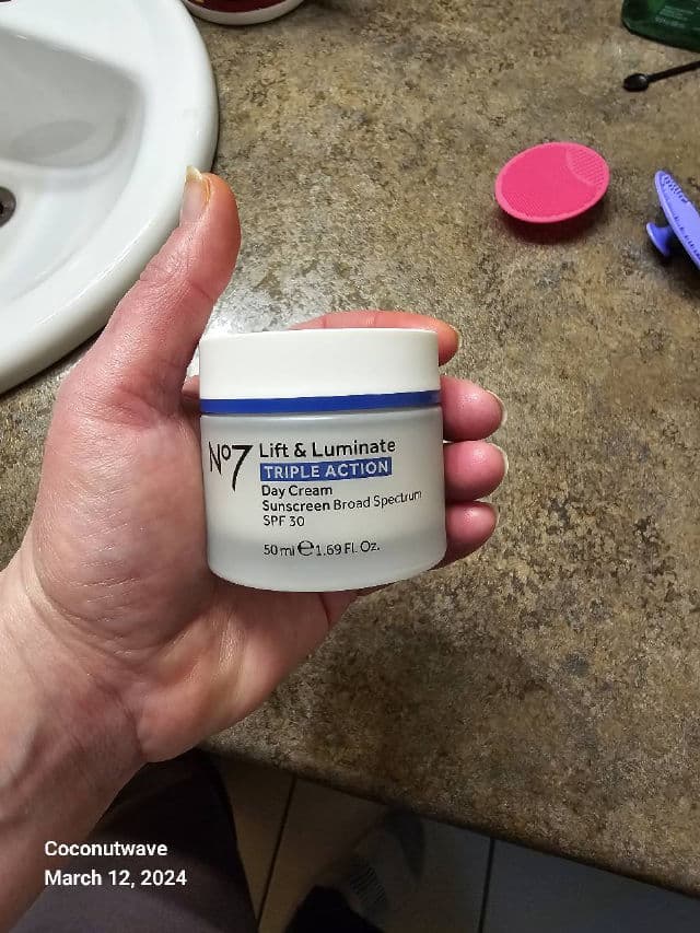 No7 Lift and Luminate Triple Action Day Cream review photo by mom0f50420