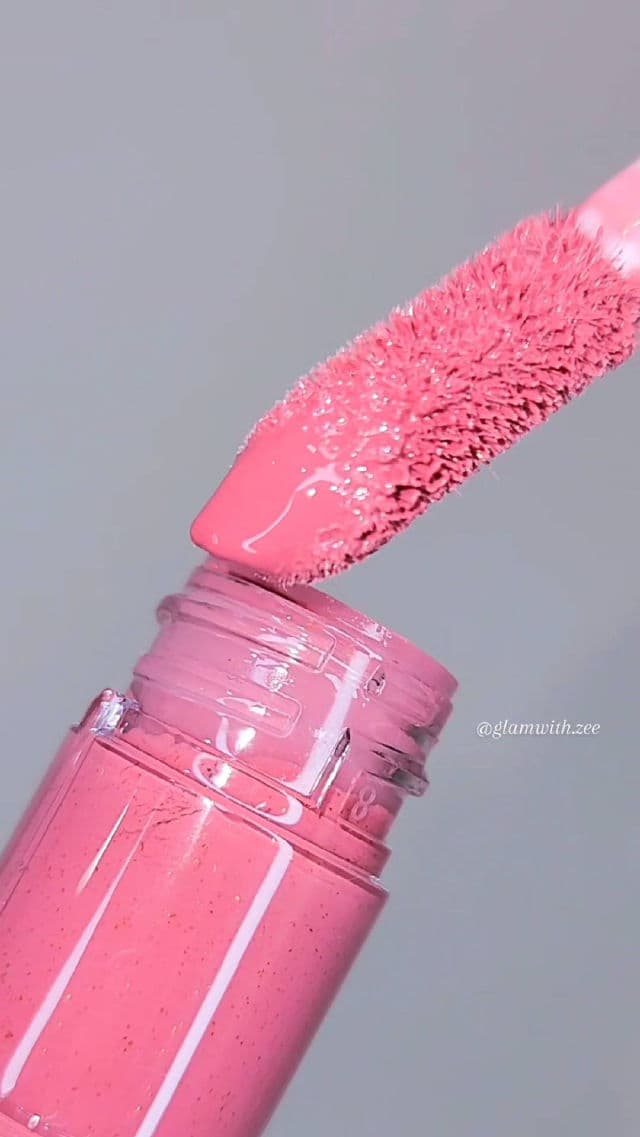 Lifter Gloss Lip Gloss with Hyaluronic Acid product review