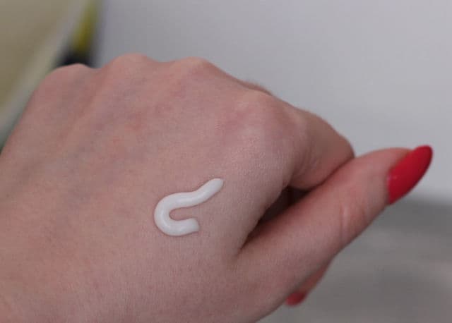 Frudia My Orchard Mango Hand Cream review photo by Beautynast 
