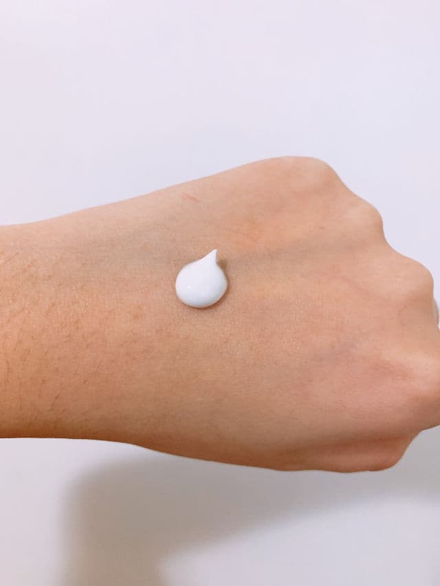 La Roche-Posay Cicaplast Baume B5 Repairing Balm SPF 50 review photo by AnnaCare