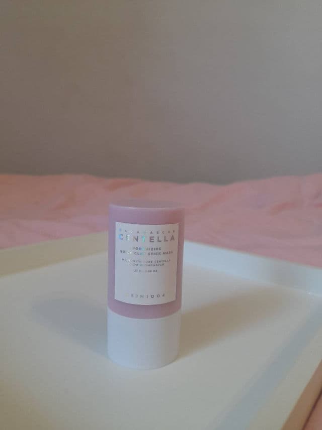 Madagascar Centella Poremizing Quick Clay Stick Mask product review
