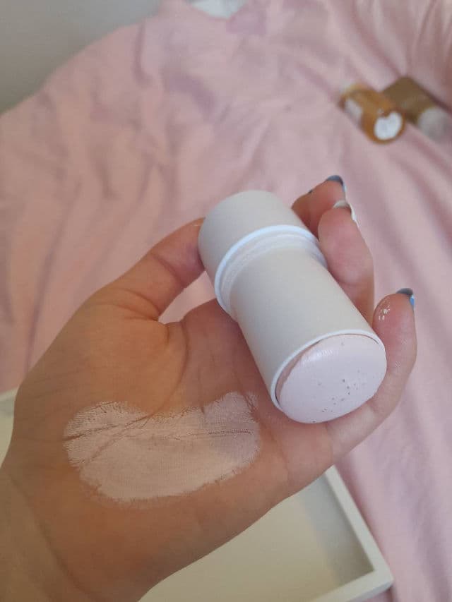 Madagascar Centella Poremizing Quick Clay Stick Mask product review