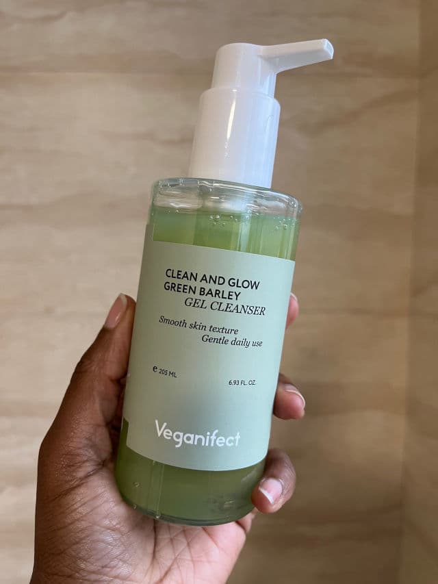Clean and Glow Green Barley Gel Cleanser product review