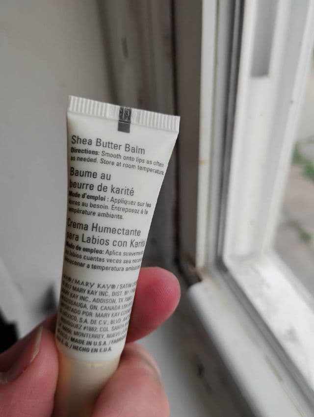 Mary Kay Satin Lips Shea Butter Balm review photo by AmySt