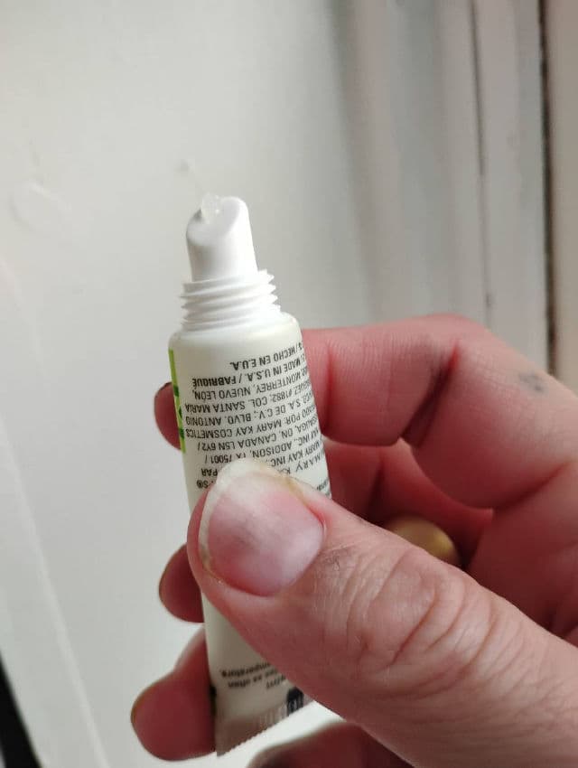 Mary Kay Satin Lips Shea Butter Balm review photo by AmySt