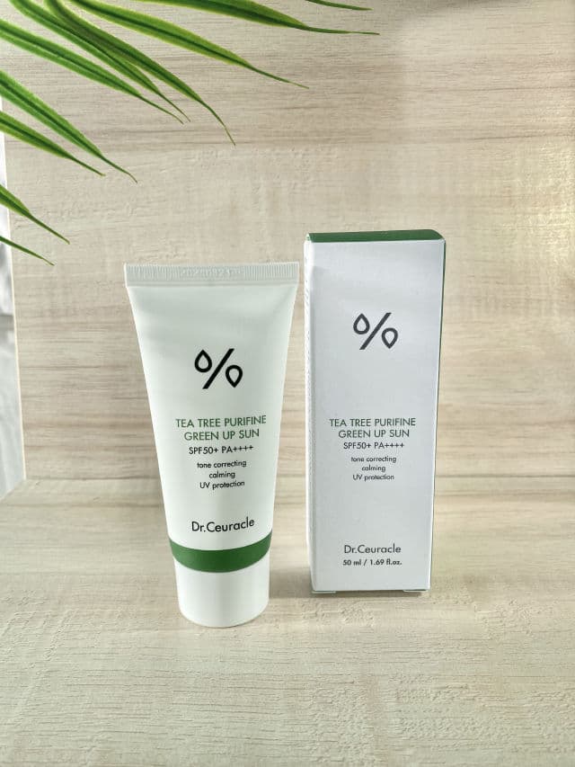 Dr. Ceuracle Tea Tree Purifine Green Up Sun SPF50+ PA++++ review photo by Eliaa