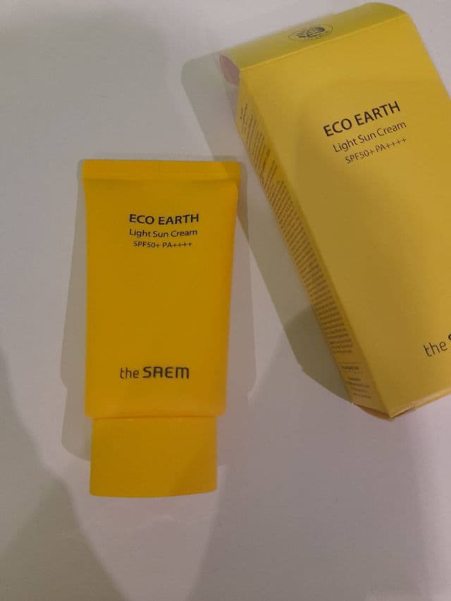 THE SAEM Eco Earth Power Light Sun Cream SPF50+ PA++ review photo by kamiii