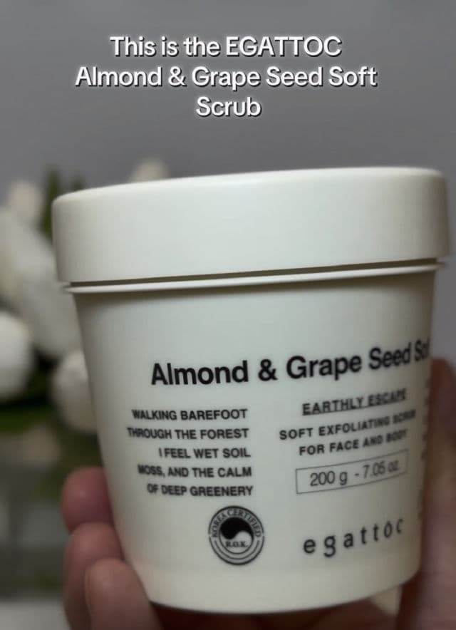 EGATTOC Almond & Grape Sea Oil Scrub - Earthly Escape review photo by Ailene07