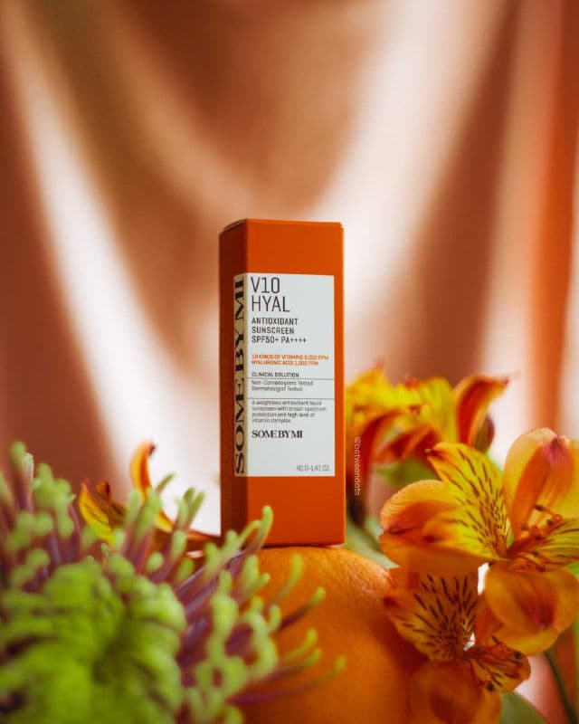 Some By Mi V10 Hyal Antioxidant Sunscreen SPF50+ PA++++ review photo by Betweendots