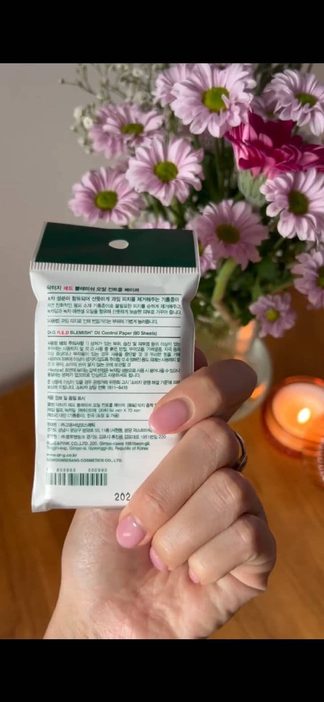 DR.G R.E.D Blemish Oil Control Paper review photo by Ririrrido