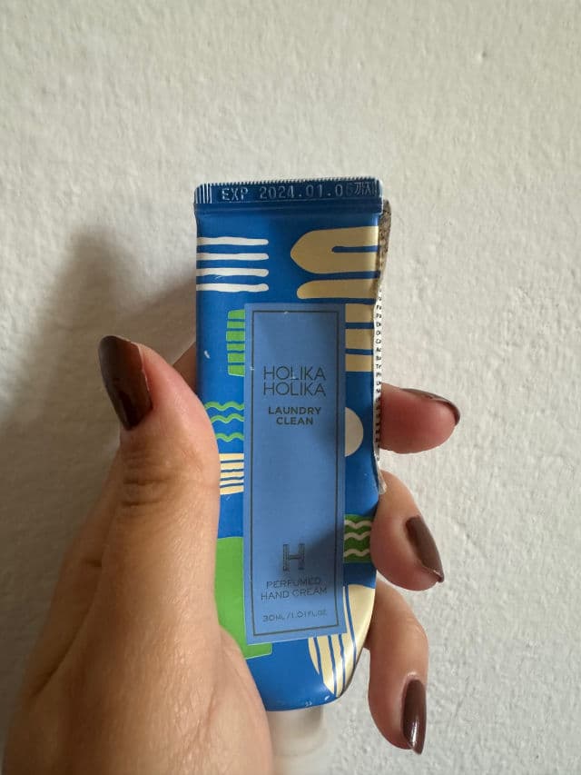 HOLIKA HOLIKA Kissy review photo by Sarabo