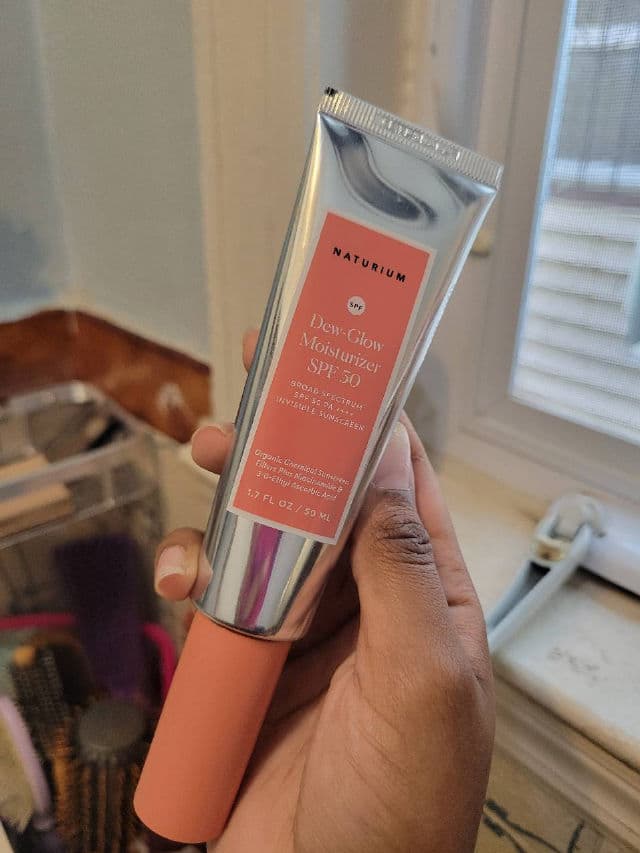Naturium Dew-Glow Moisturizer SPF 50 review photo by nijikoko