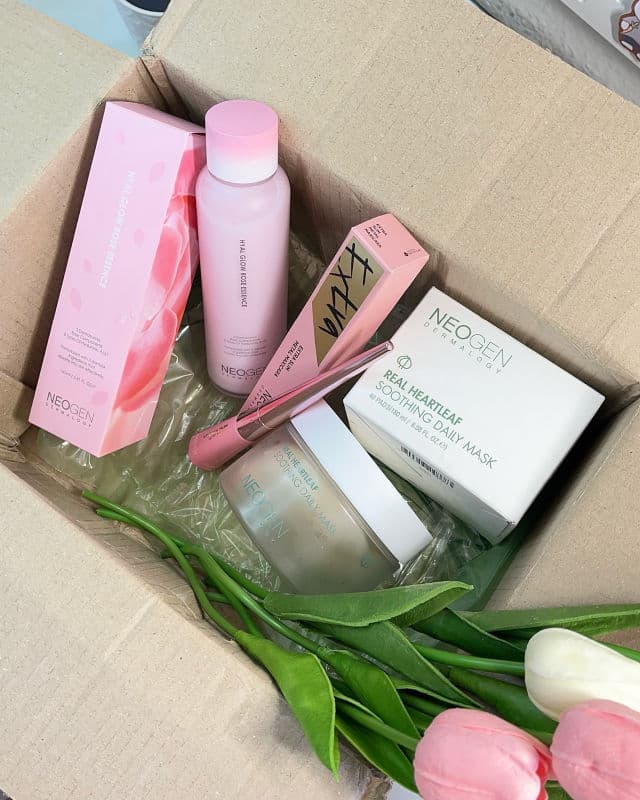 NEOGEN Dermalogy Hyal Glow Rose Essence  review photo by Anabelgc