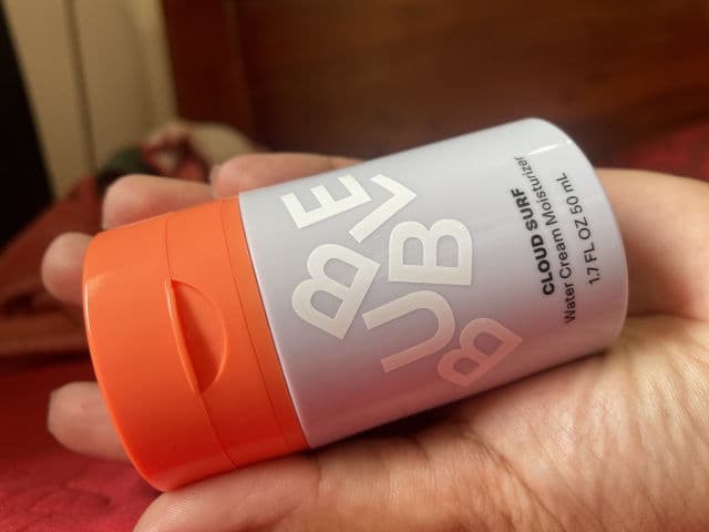 Bubble Cloud Surf Water Cream Moisturizer review photo by Miosky